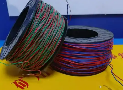 萍乡放炮线的主要材质有哪些？不同材质的适用场景有何区别？