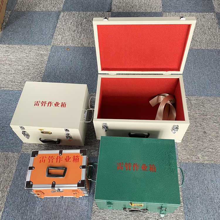 萍乡爆破工程作业箱如何选择？玻璃钢与传统材质的全面对比